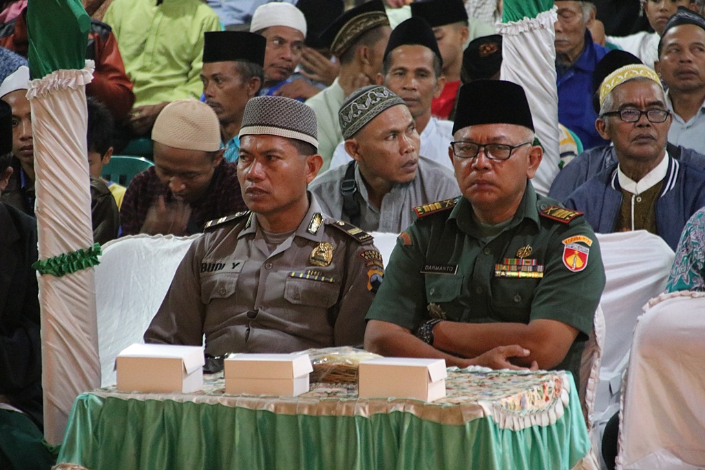 Ribuan Umat Muslim Hadiri Pengajian Akbar Haul Sunan Pojok ...